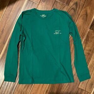 Vineyard Vines Green Tee with Gold Whale Logo